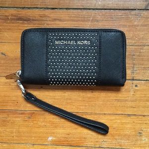 Michael Kors Stud-Embellishes Leather Wallet